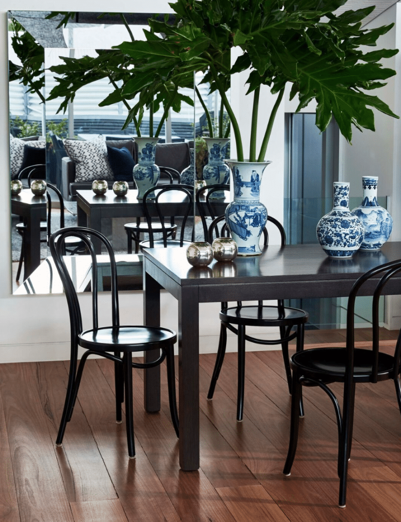 Dining table styling. Vase Decor.