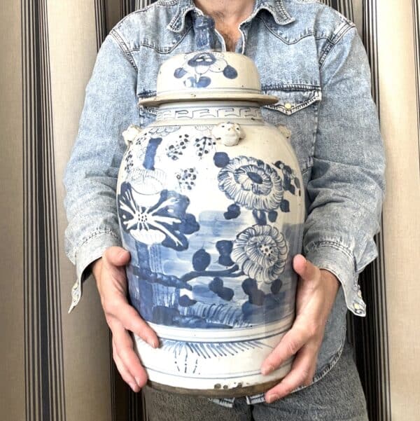 JACKA DESIGN - Decor Lotus Ginger Jar - Image 4