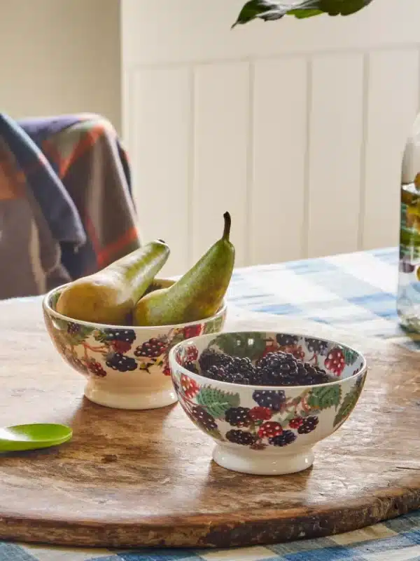 Emma Bridgewater - Garden French Bowl Blackberry - Image 2