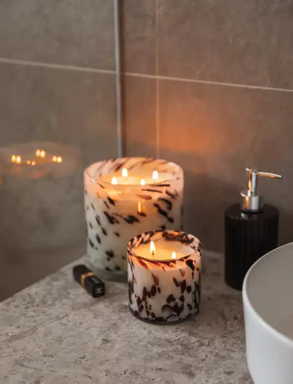 APSLEY - Candle Santorini Large - Image 3