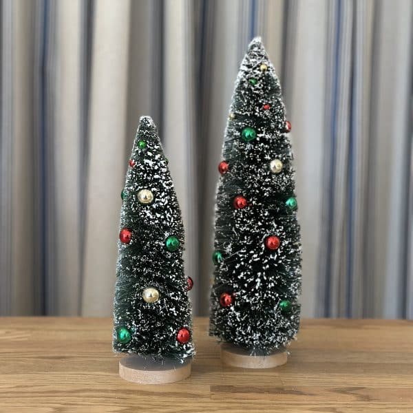 JACKA DESIGN - Festive Vintage Brush Trees