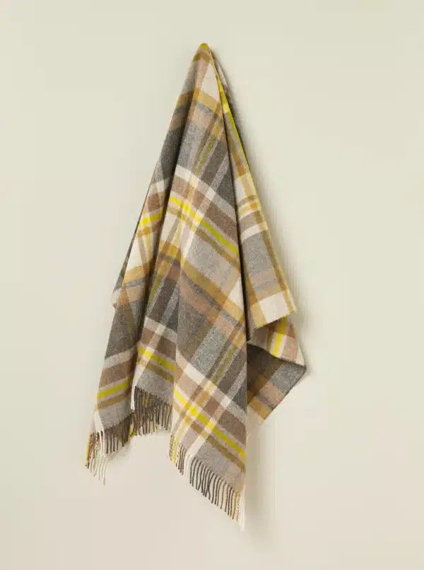 Bronte By Moon- Portree Throw - Gold - Image 2