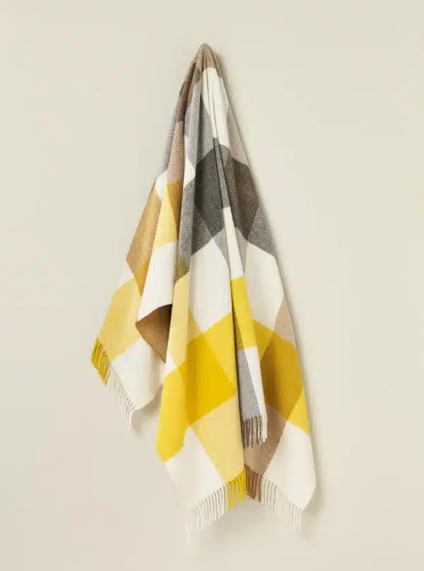 Bronte By Moon- Islay Throw - Gold - Image 2