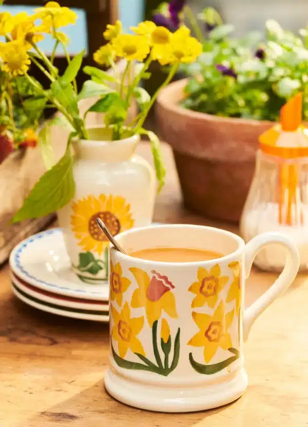 Emma Bridgewater - Spongeware Mug Flowers Daffodil - Image 2