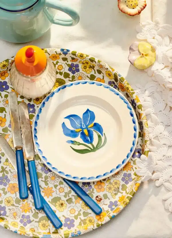 Emma Bridgewater - Spongeware Flowers Iris 6 1/2 Inch Plate - Image 2