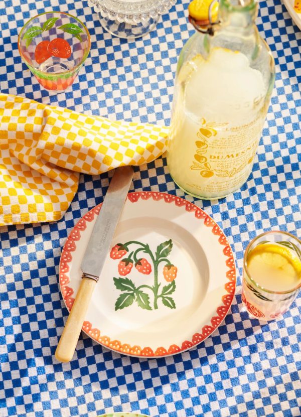 Emma Bridgewater - Spongeware Fruits Raspberries 6 1/2 Inch Plate - Image 2