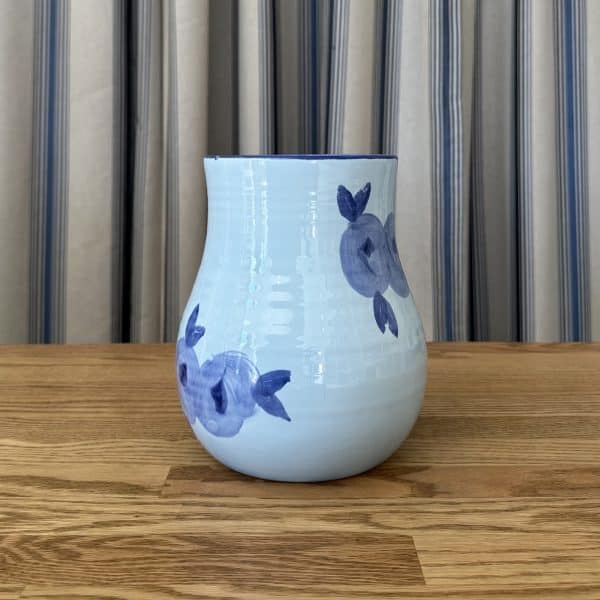 BLOSSOM - JACKA DESIGN By Robert Gordon - Bulb Vase in Seaspray - Image 3