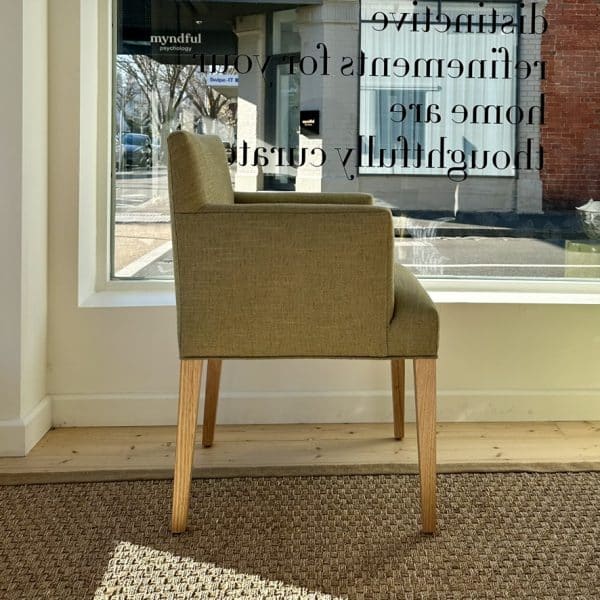 JACKA DESIGN - April Chair - Image 3