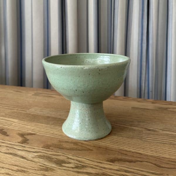 JACKA DESIGN - Footed Bowl - Pear - Image 2