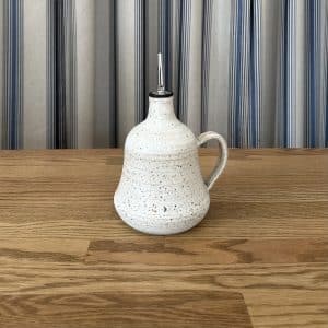 JACKA DESIGN - The Pear Olive Oil Cruet Large - Snow