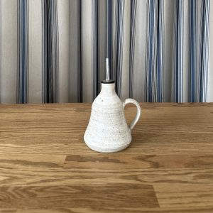 JACKA DESIGN - The Pear Olive Oil Cruet Small - Snow