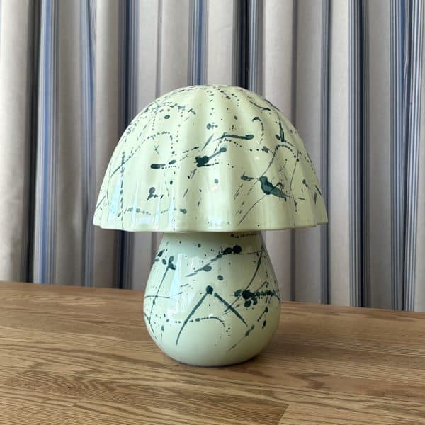 JACKA DESIGN By Robert Gordon – WINK Lamp in Peppermint - Image 2