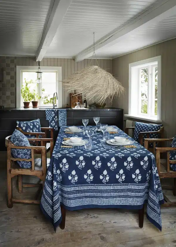 Chamois Sweden - Tablecloth Indigo Leaf - Image 2