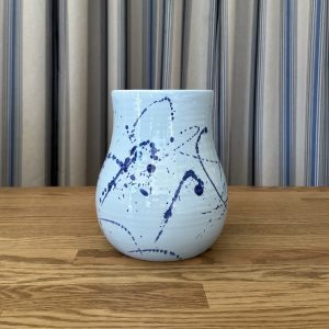 JACKA DESIGN By Robert Gordon - Bulb Vase in Seaspray