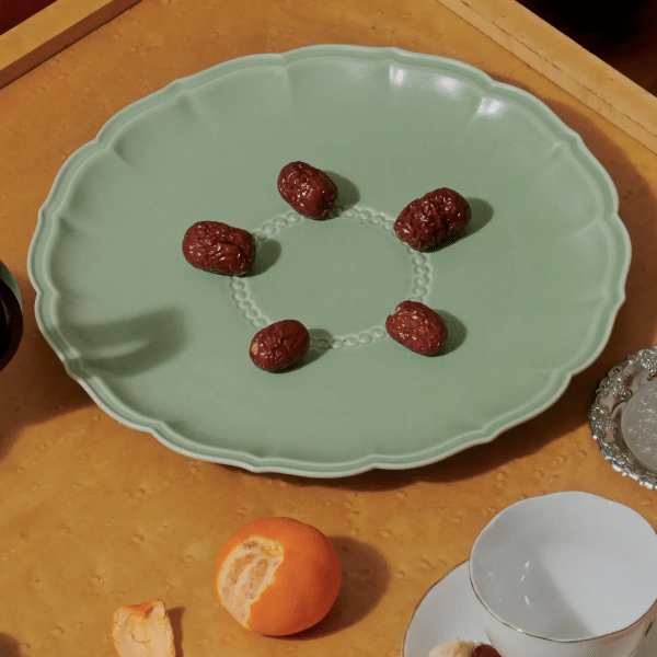 Yen Qin - Lotus Plate Panda Green - Image 3