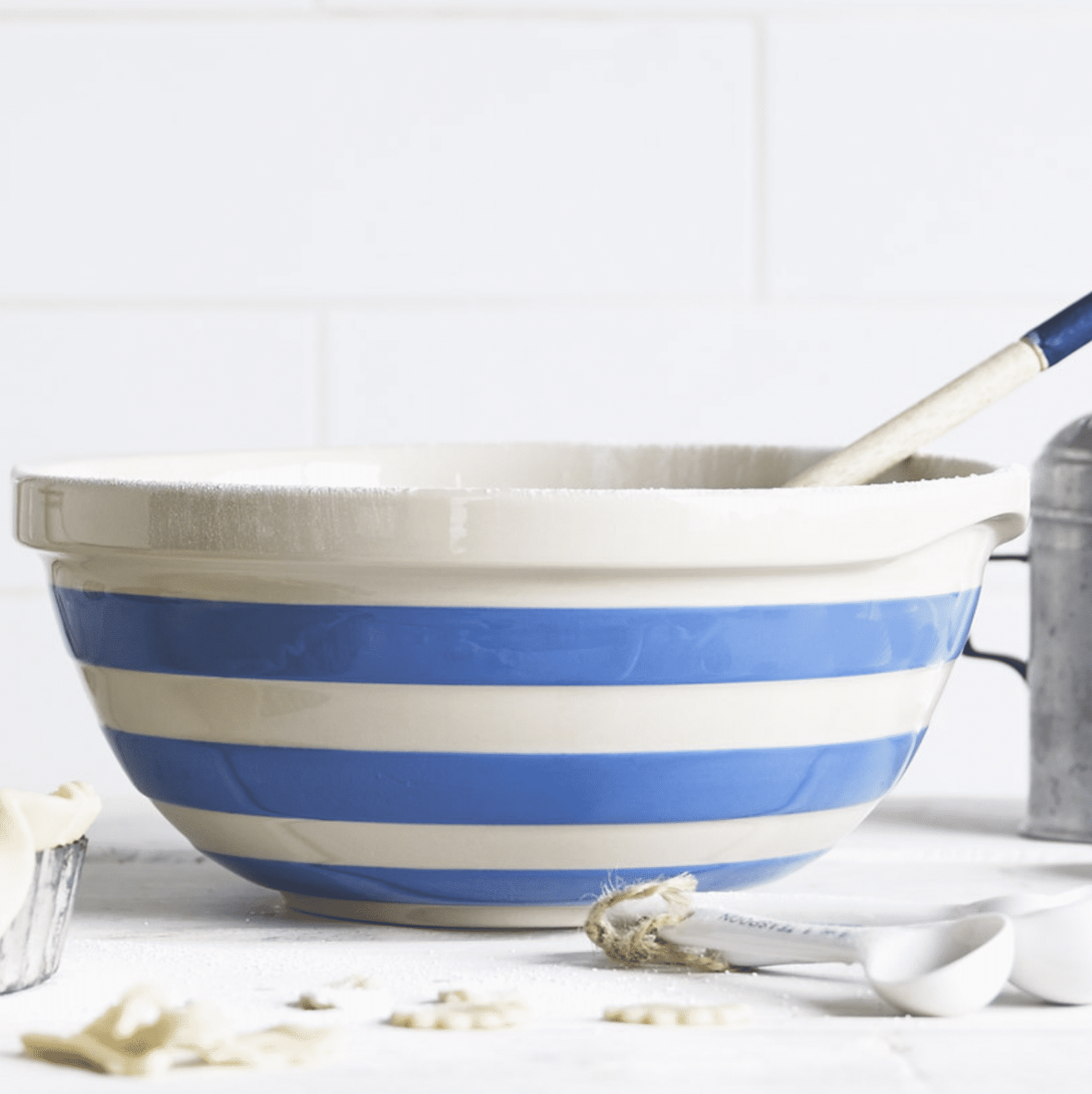 Cornishware - Mixing Bowl - ARRIVING SOON! - Image 3