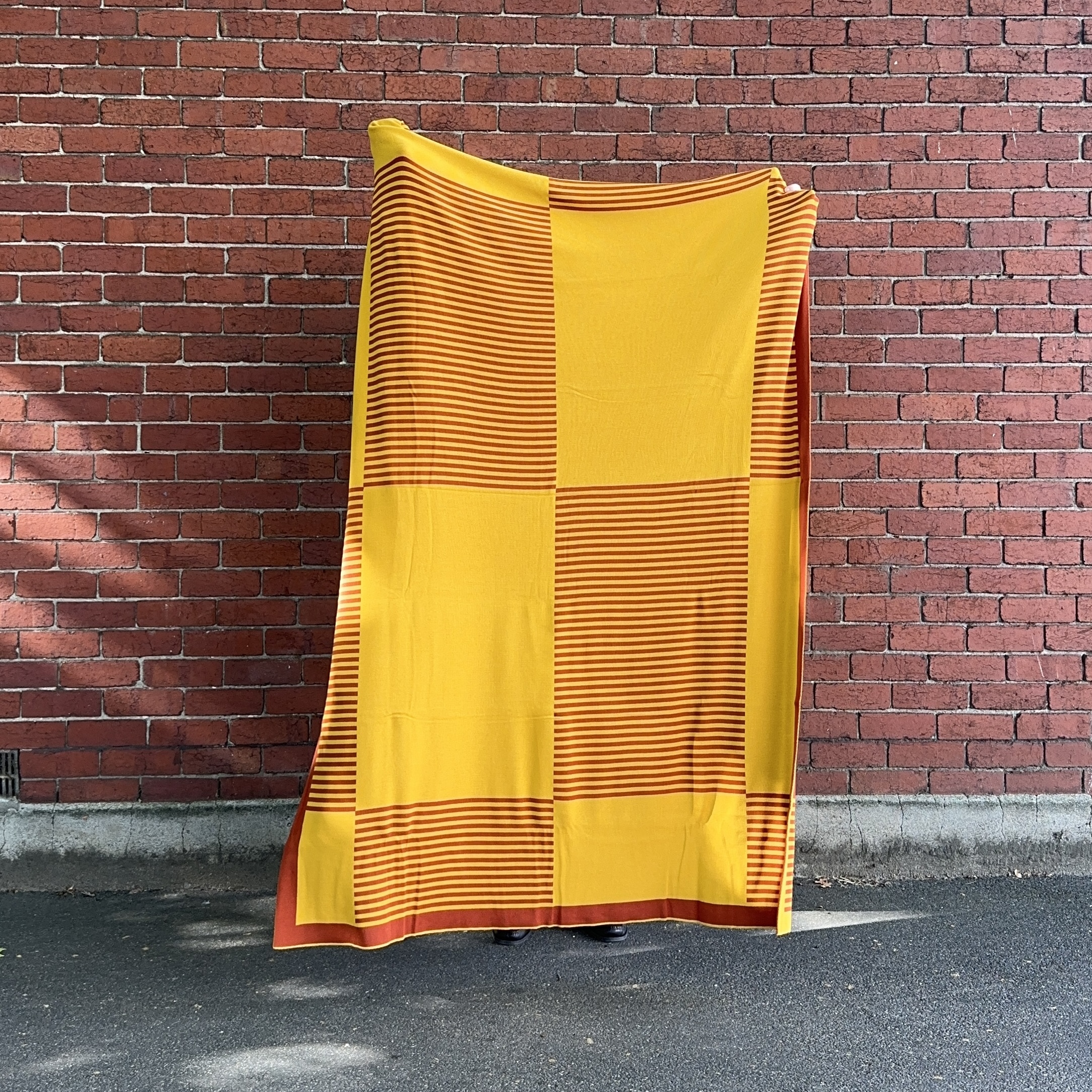 JACKA DESIGN ORIGINAL- BOO Throw in Bliss - Image 2