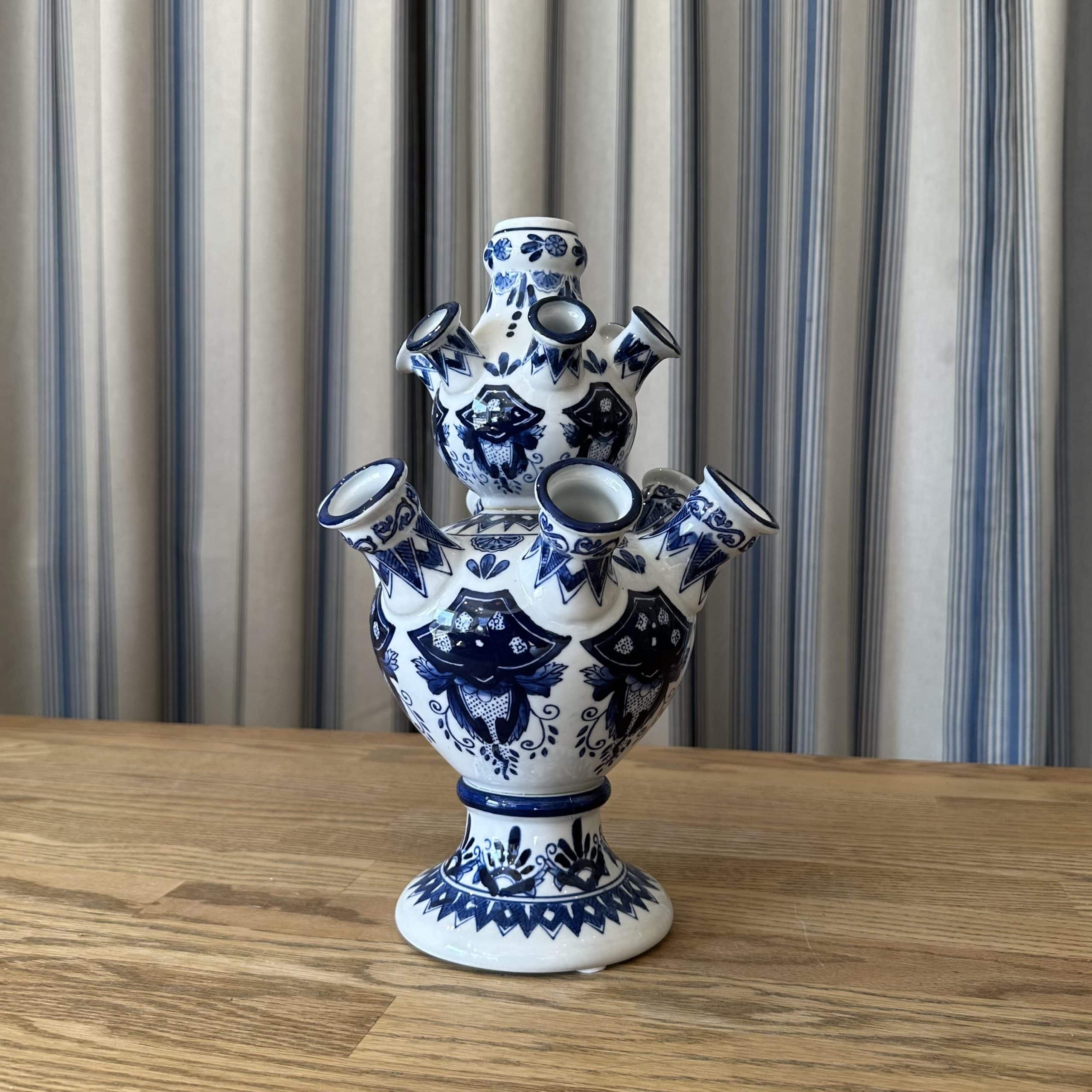 Klevering - Delftware Tulip Vase Pyramid - Image 2
