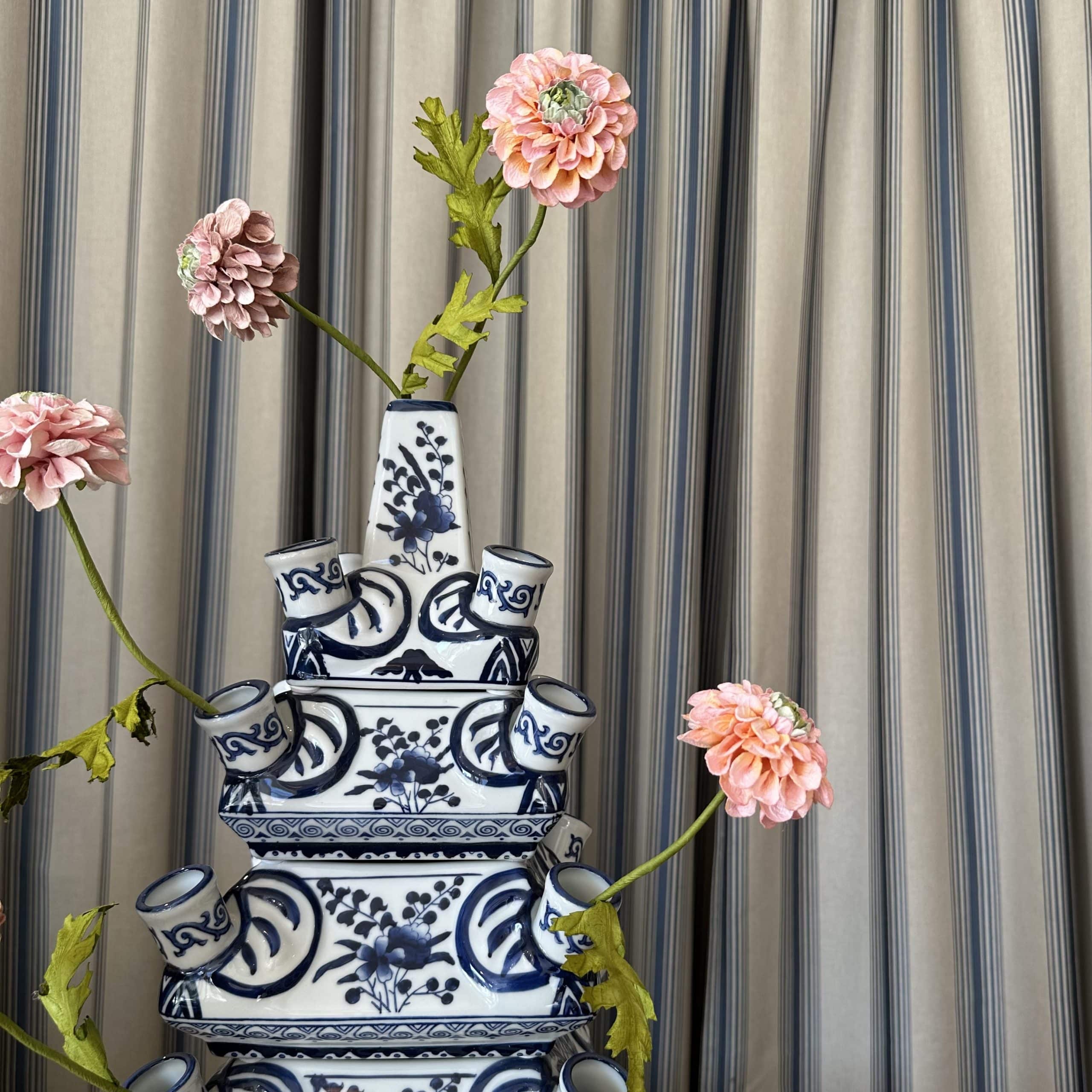 Klevering - Delftware Tulip Pyramid Tower - Image 4